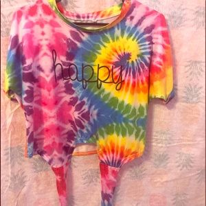Small tie die dry fit crop top